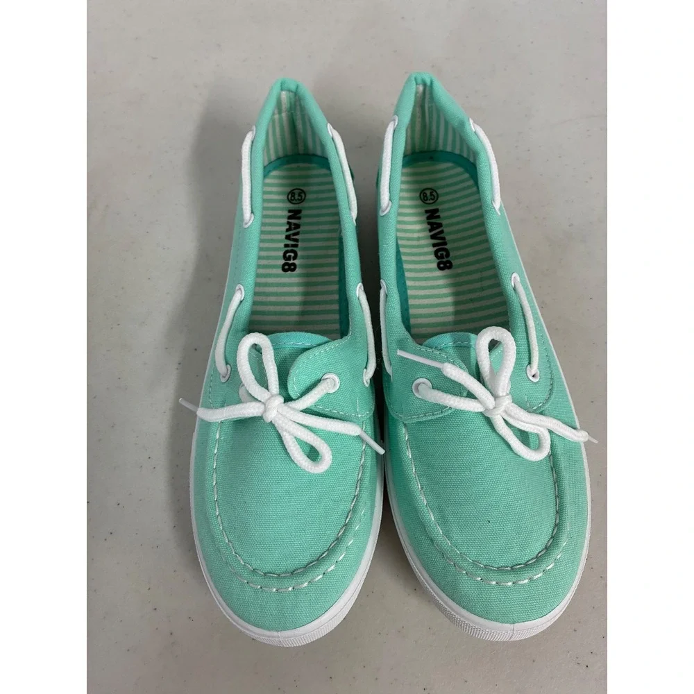 Navig8 Womens Mint Green Canvas Boat Shoes Lace Up Loafers Size 8.5